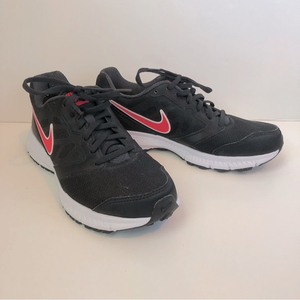 Nike Downshifter 6 Running Shoes 7.5